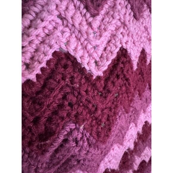 Zig Zag Crochet Blanket Handmade CA KING + Burgundy Pink Tri-Color 82W x 116L - Picture 9 of 10